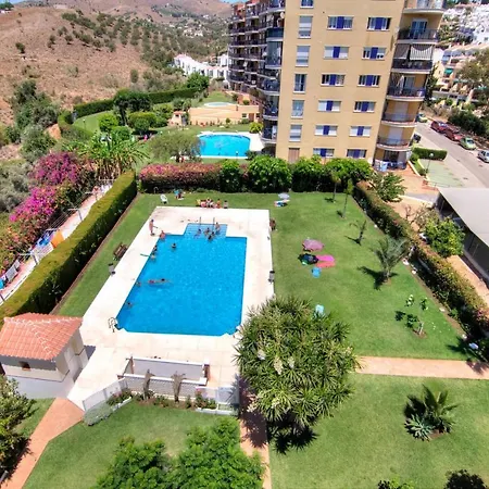 Wintowinrentals Sunny Side, Pool, Wifi & Sea View Διαμέρισμα *