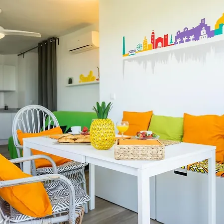 Lejlighed Wintowinrentals Sunny Side, Pool, Wifi & Sea View